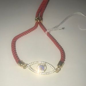 Red eye bracelet